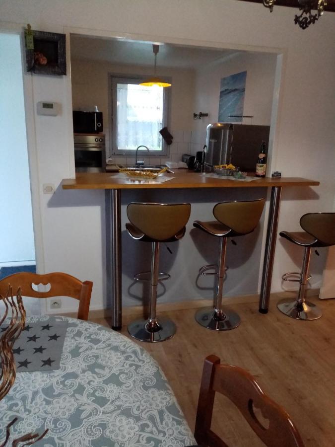 Gite Du Village Estréboeuf Eksteriør billede